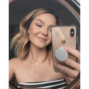 Meet your Posher, Haley